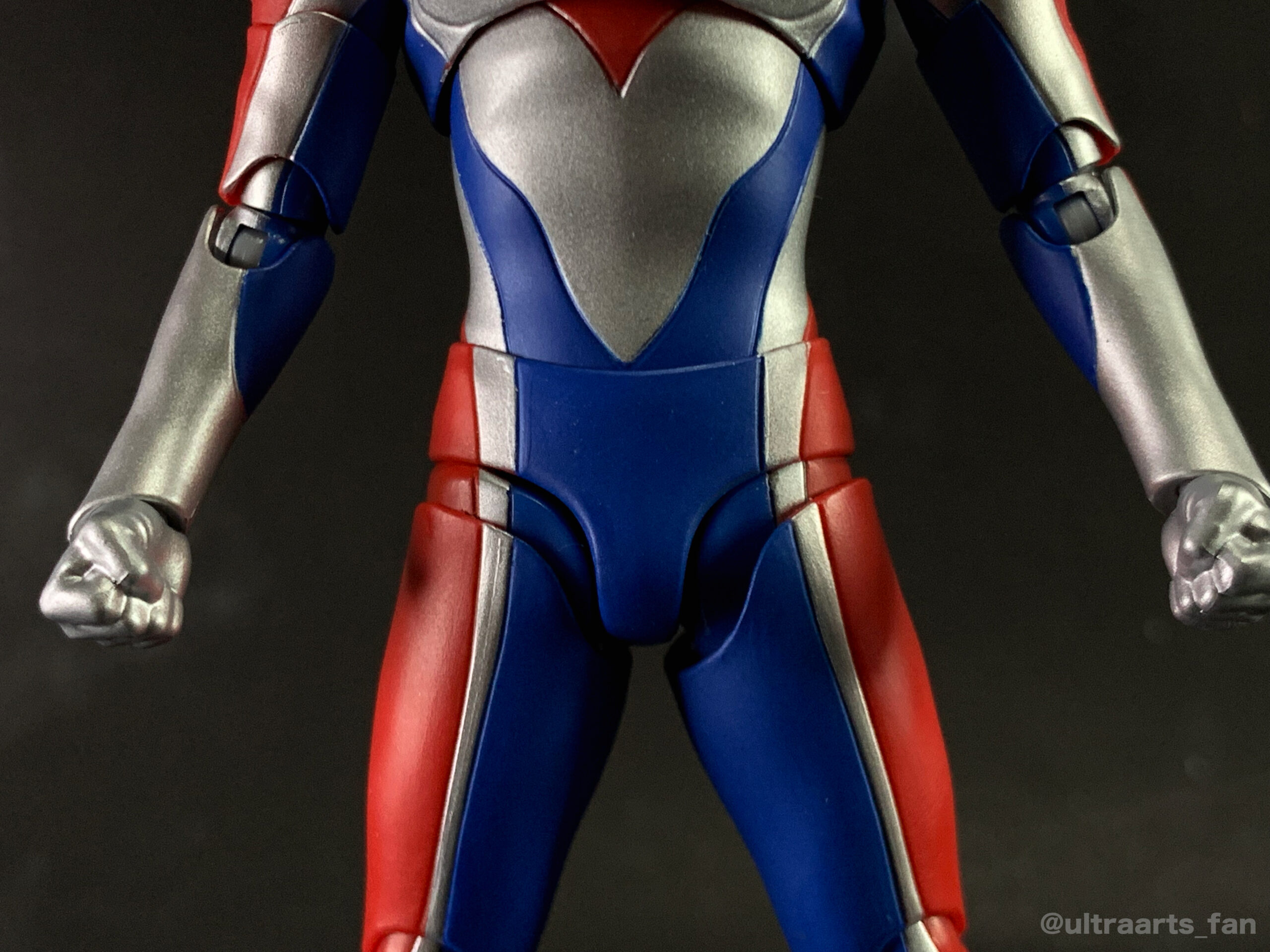 簡易レビュー】S.H.Figuarts 真骨彫製法 ウルトラマンダイナ