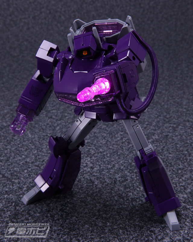 お任せを、メガトロン様！『トランスフォーマー』アニメカラー版となっ