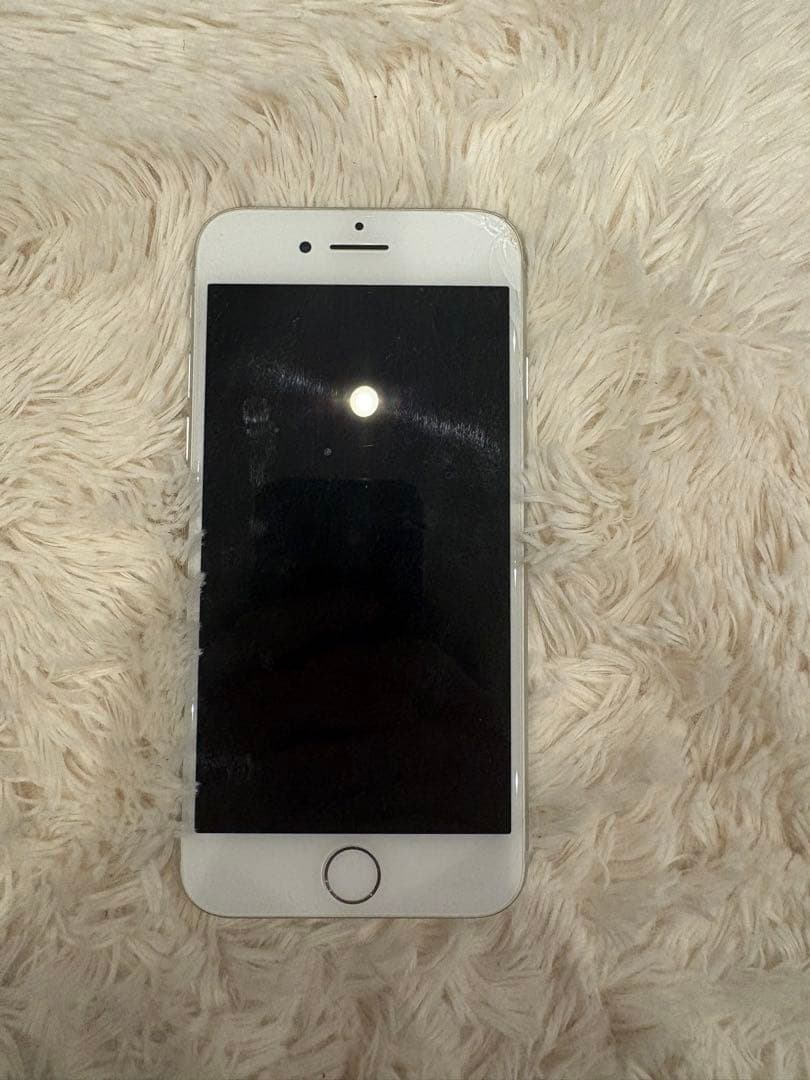 Apple iPhone 8 64GB シルバー Apple iPhone 8 - 64GB - (Unlocked) Silver *Brand New in Box | eBay