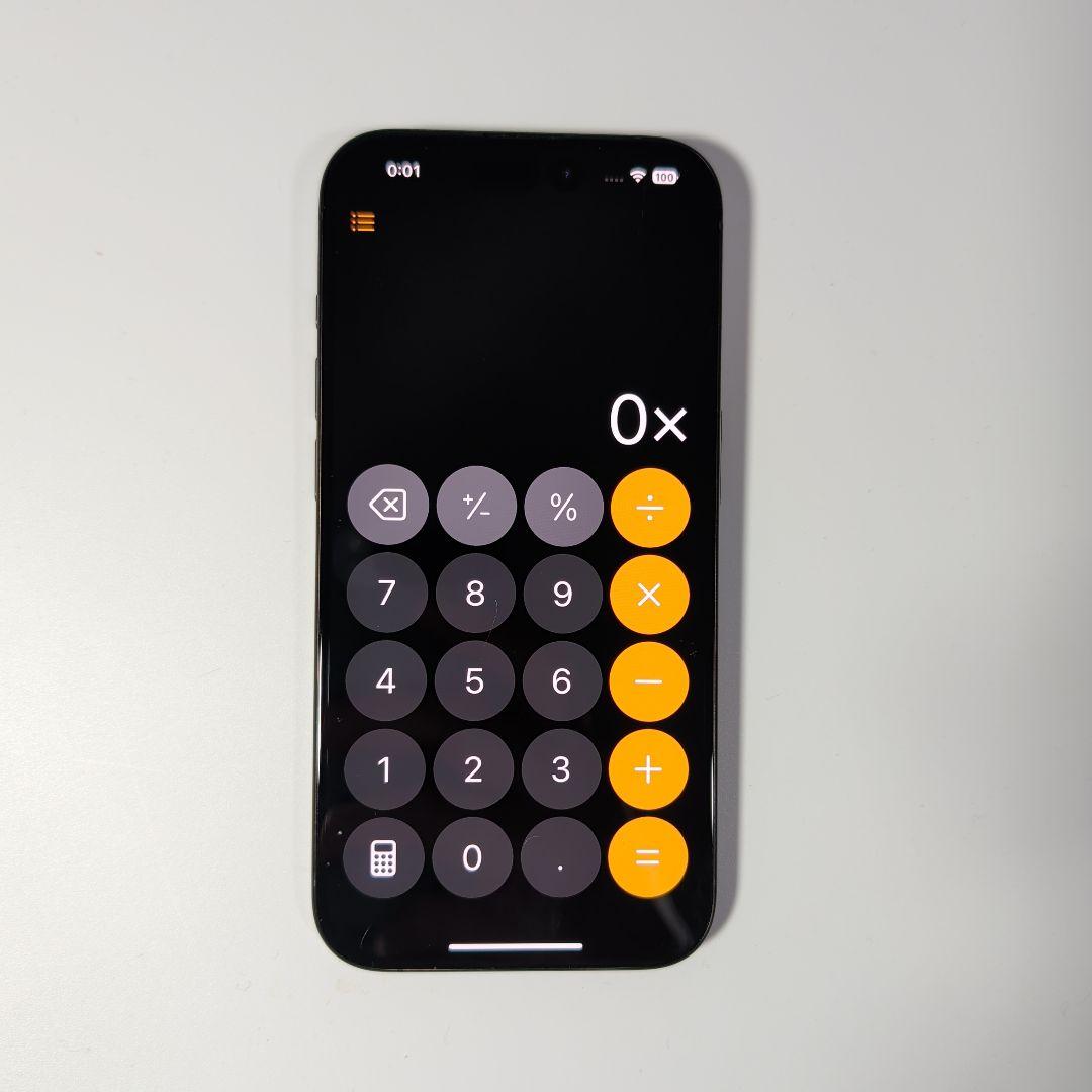 iPhone 15 Pro 128GB ブラックチタニウム CASETiFY