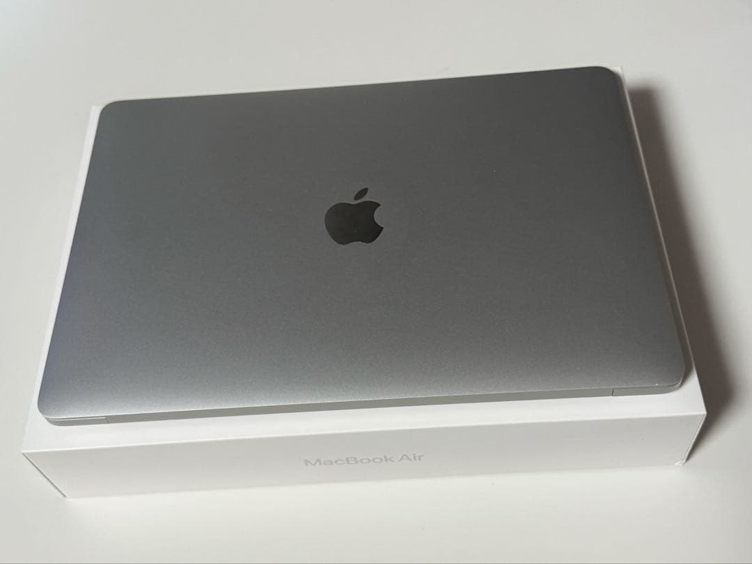 [中古超美品]MacBook Air M1 16GB 512GB シルバー 2026年最新】macbook air m1 512 16 シルバーの人気アイテム - メルカリ
