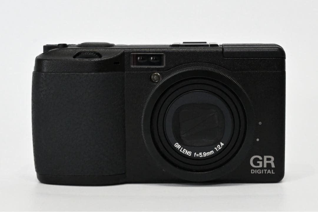 大特価　RICOH GR 初代　コンパクトデジタルカメラ あいかわらず初代RICOH GRがいい仕事をしてくれる。｜記憶カメラ