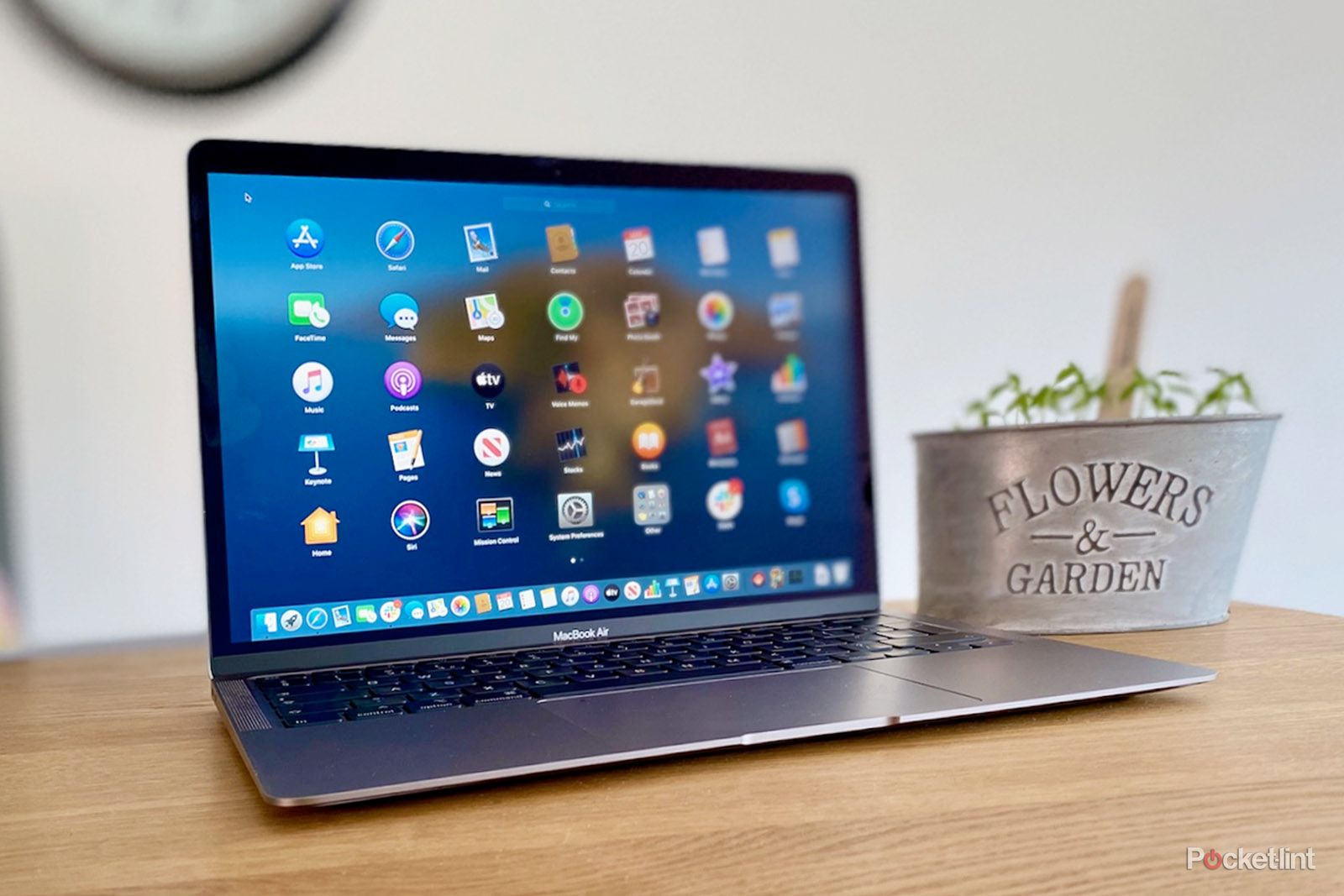 MacBook Air (2020) review: Keyboard dreams - Pocket-lint